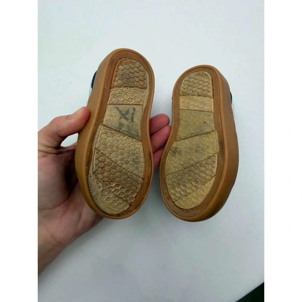 US Sports Skate Toddler Boys Navy Blue Gum Sole Sneakers Size 5 Hook Loop Strap